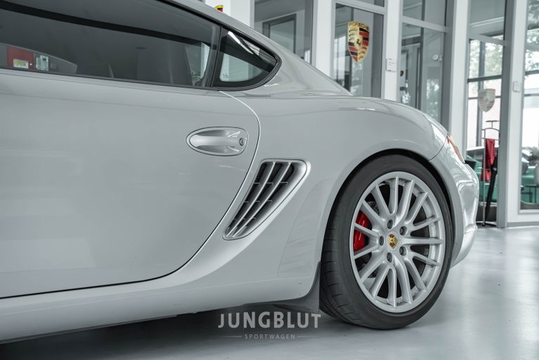 Porsche 987 Cayman S