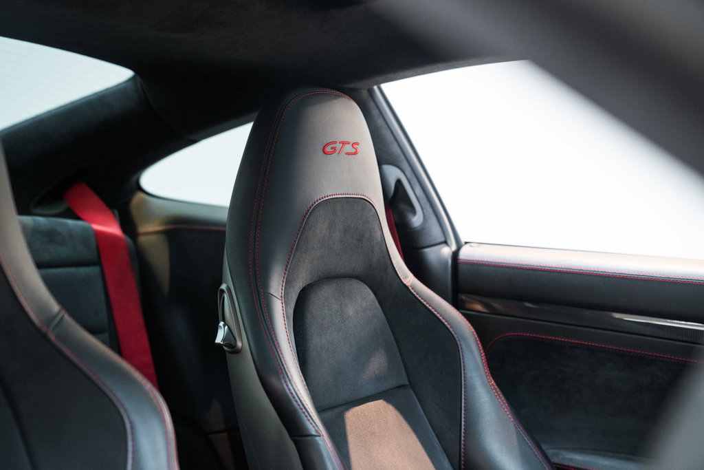 Porsche 991.2 Carrera GTS