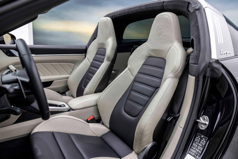 Porsche 992 Targa 4S