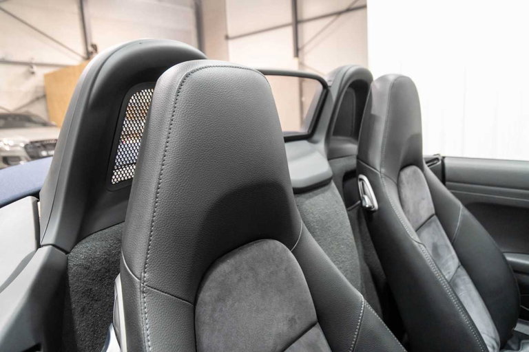 Porsche 718 Boxster