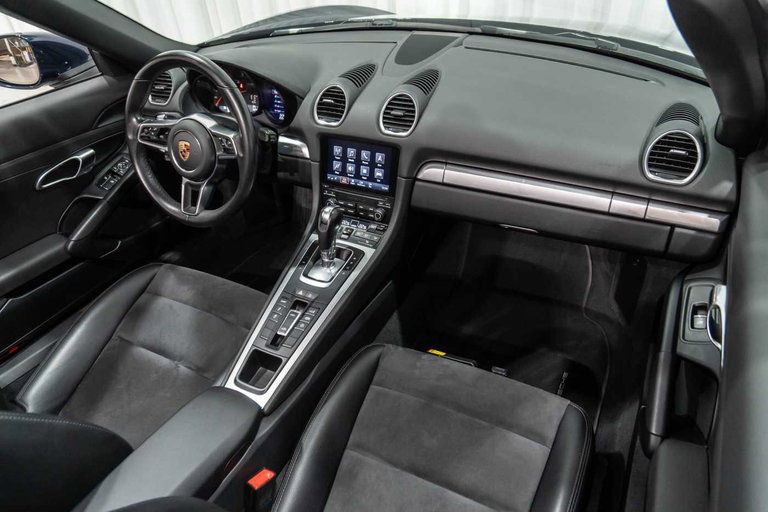 Porsche 718 Boxster