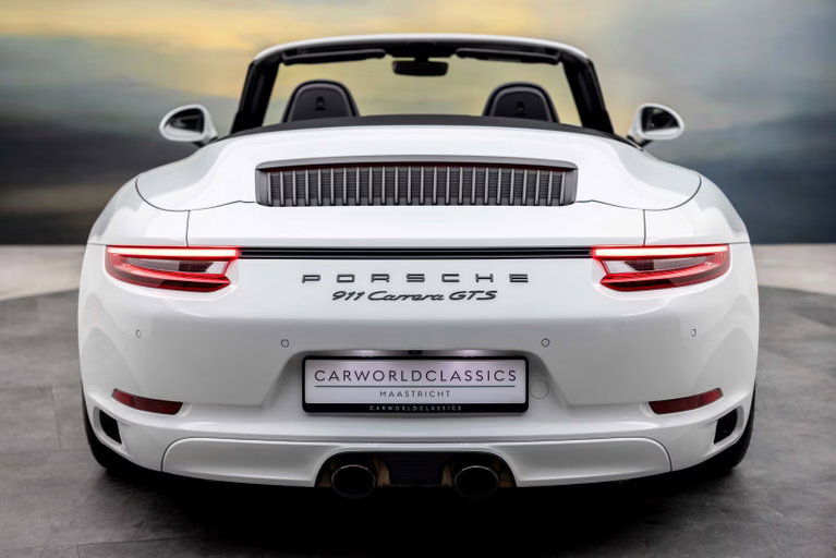 Porsche 991.2 Carrera GTS