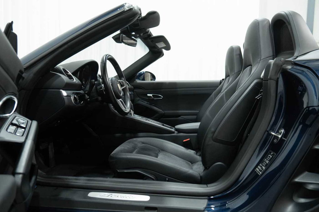 Porsche 718 Boxster