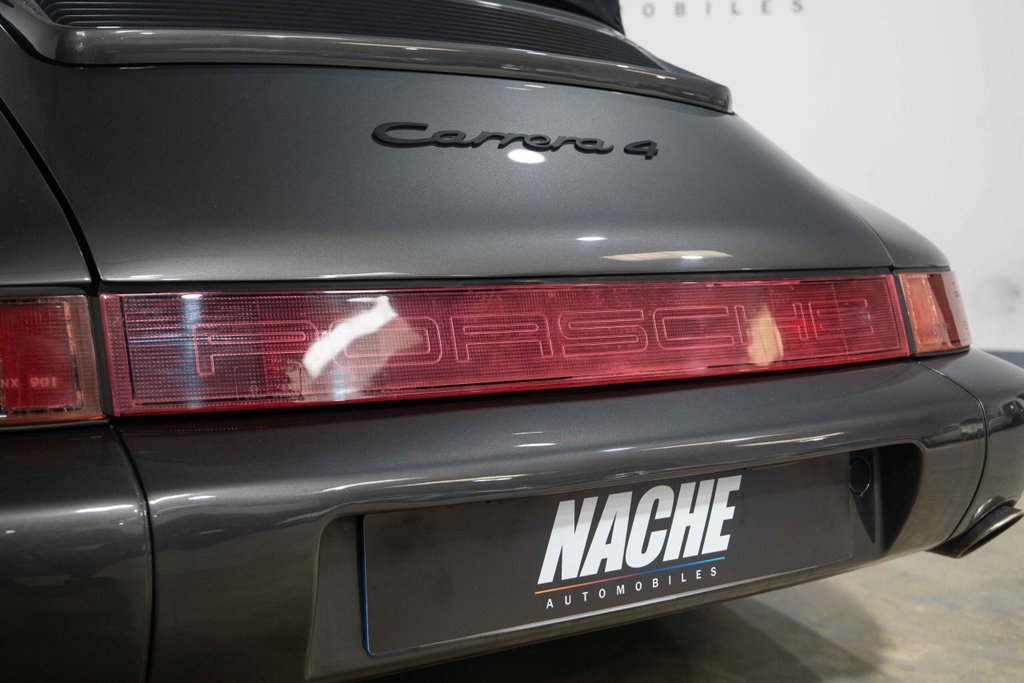 Porsche 964 Carrera 4