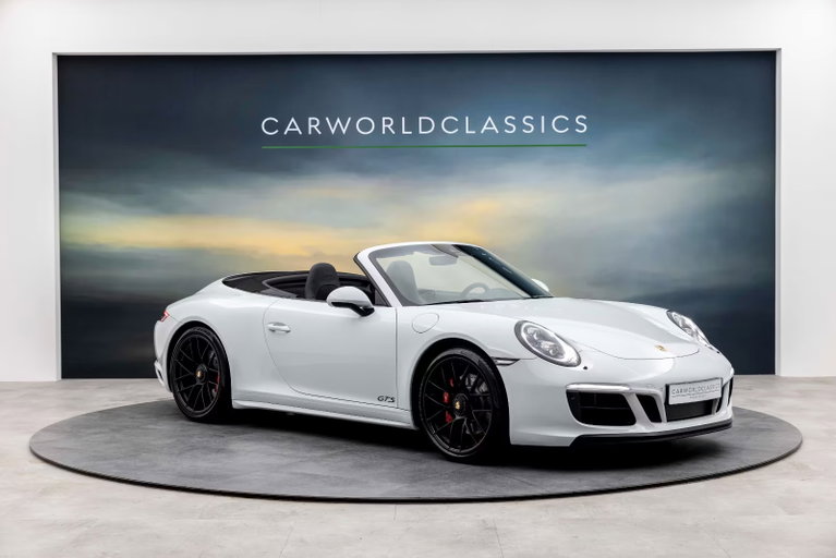Porsche 991.2 Carrera GTS