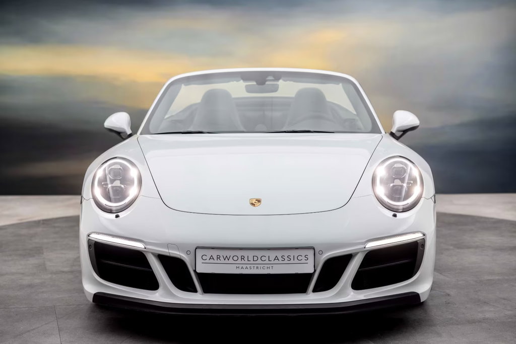Porsche 991.2 Carrera GTS
