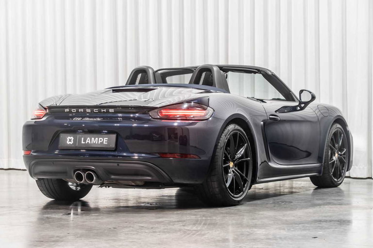Porsche 718 Boxster