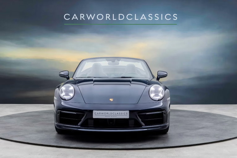 Porsche 992 Carrera 4S