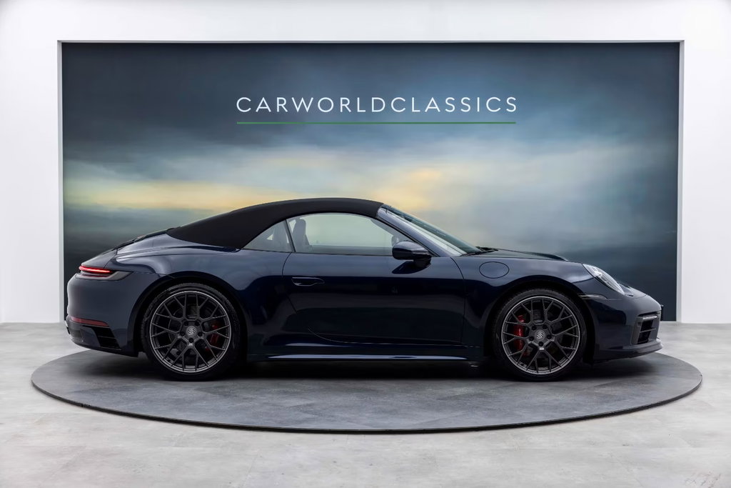 Porsche 992 Carrera 4S