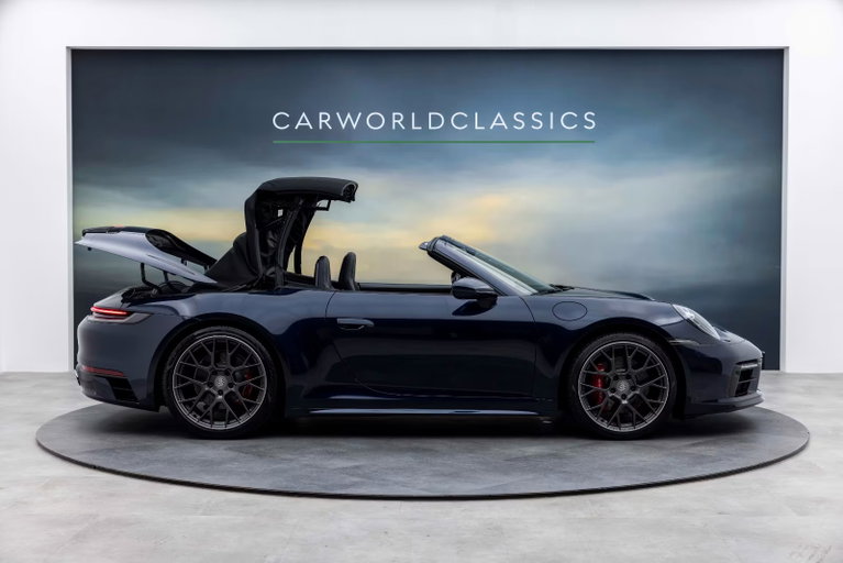 Porsche 992 Carrera 4S