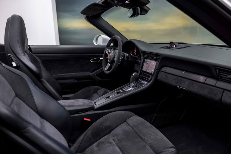 Porsche 991.2 Carrera GTS