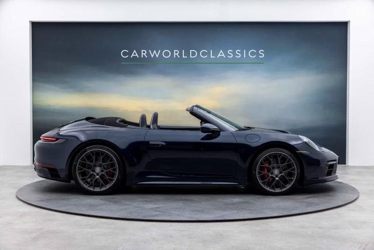 Porsche 992 Carrera 4S