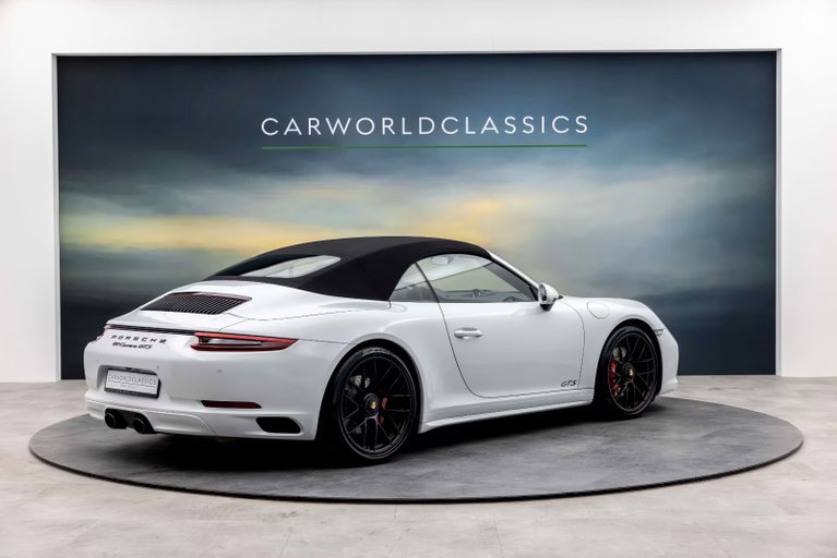 Porsche 991.2 Carrera GTS