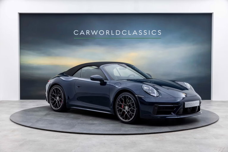 Porsche 992 Carrera 4S