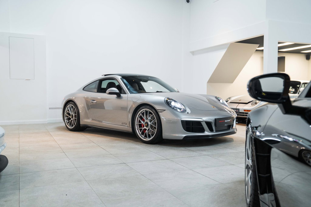 Porsche 991.2 Carrera GTS