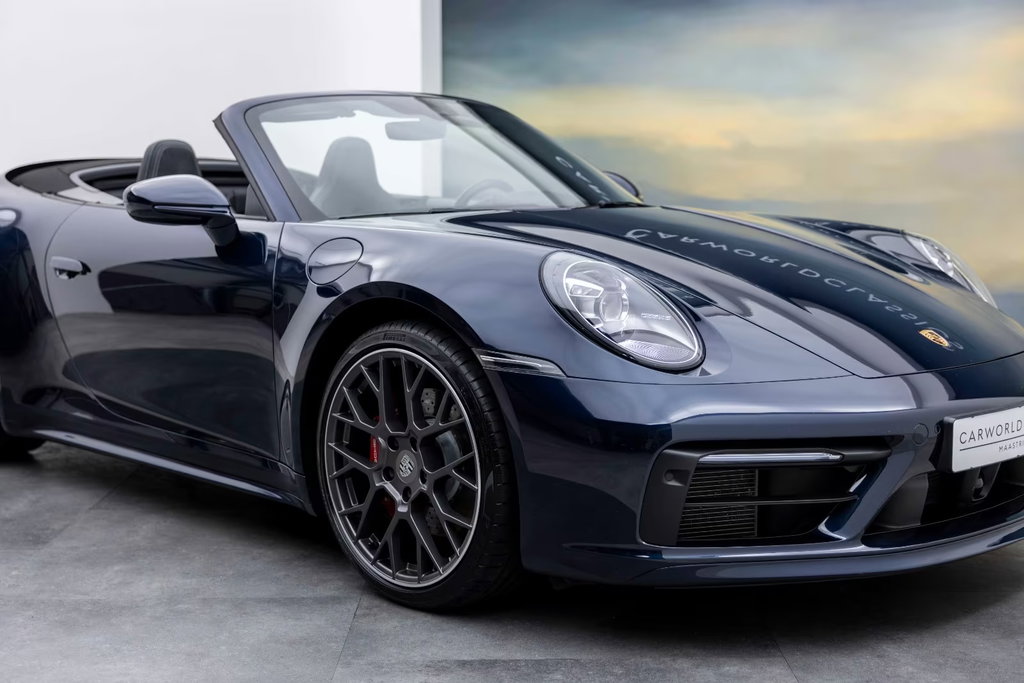 Porsche 992 Carrera 4S