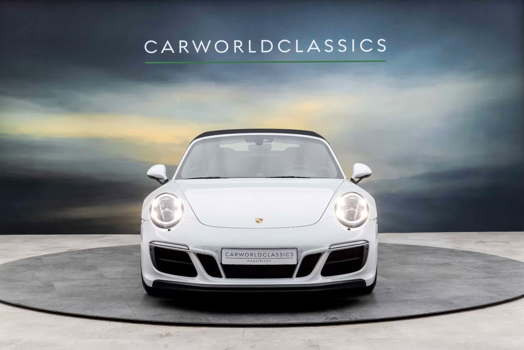 Porsche 991.2 Carrera GTS