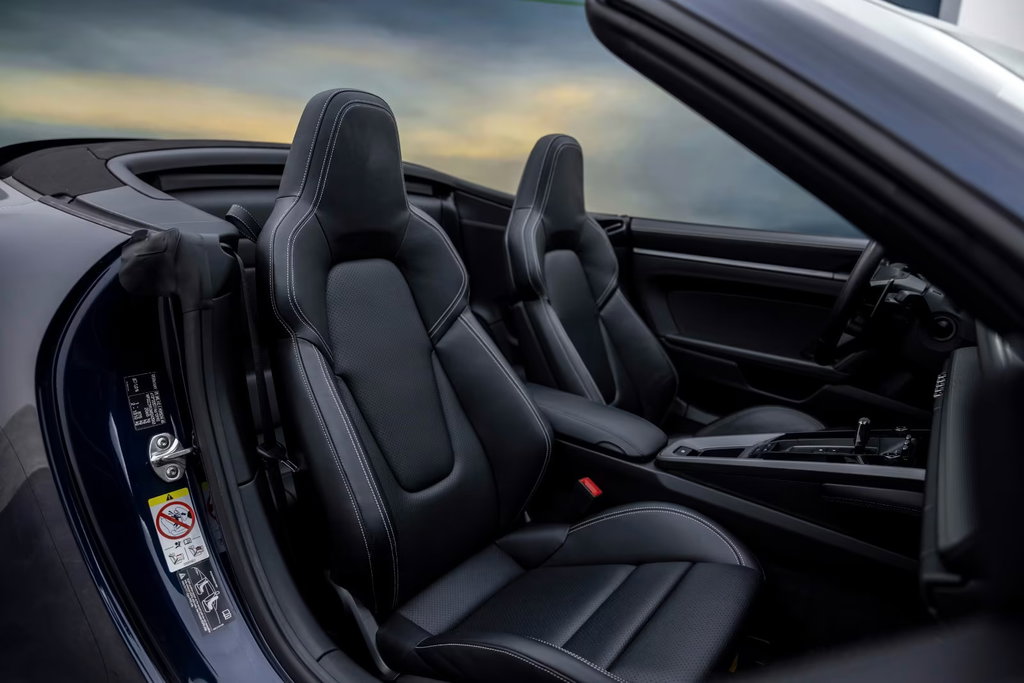 Porsche 992 Carrera 4S