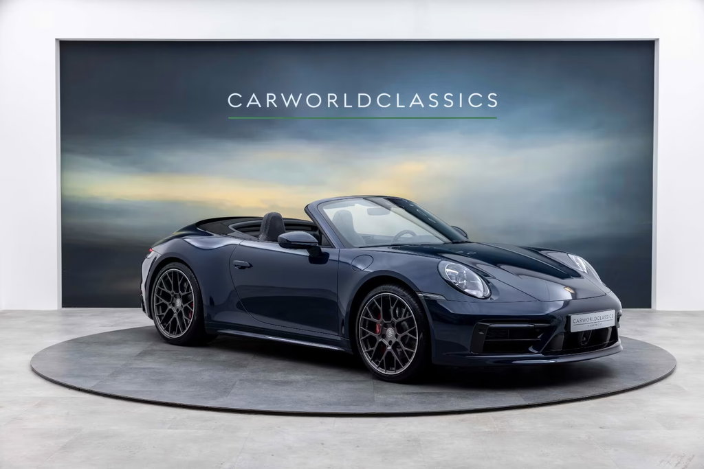 Porsche 992 Carrera 4S