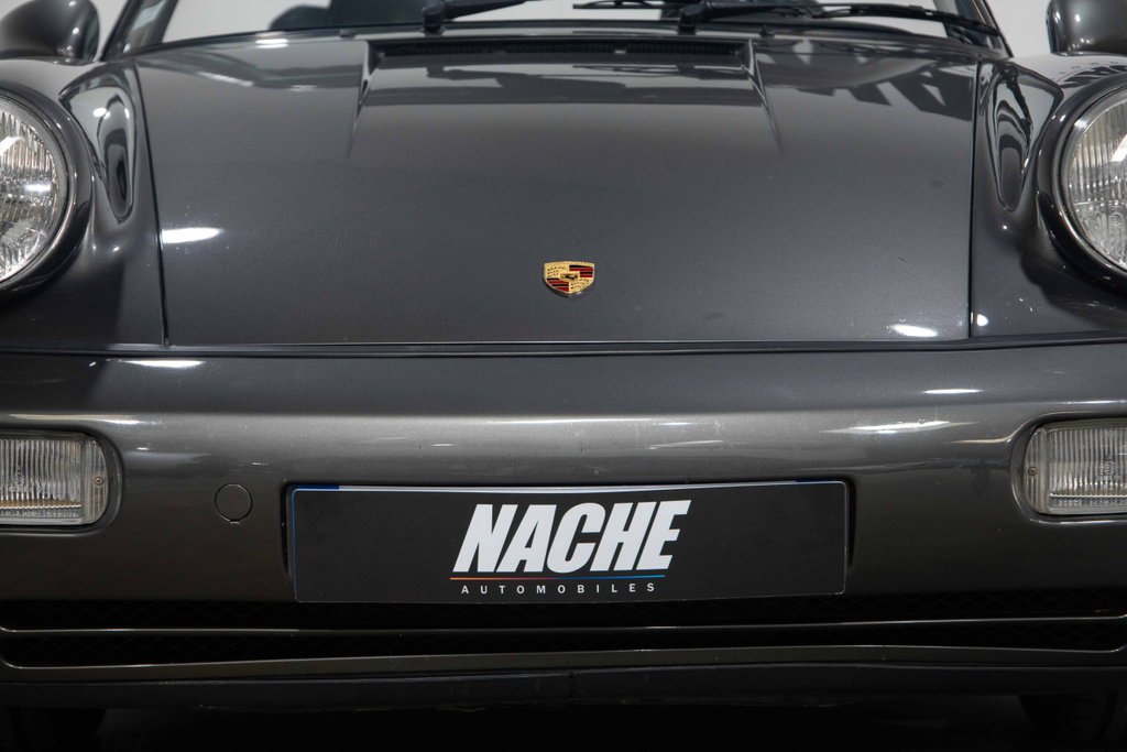 Porsche 964 Carrera 4