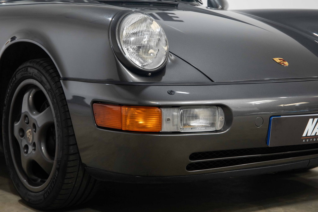 Porsche 964 Carrera 4