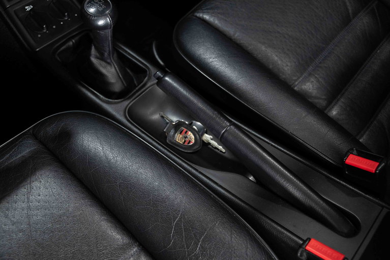 Porsche 964 Carrera 4