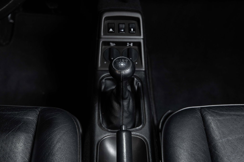 Porsche 964 Carrera 4