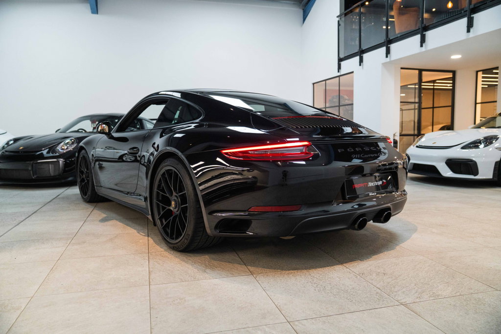 Porsche 991.2 Carrera GTS