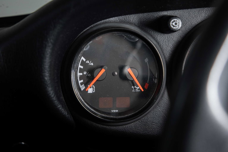 Porsche 964 Carrera 4