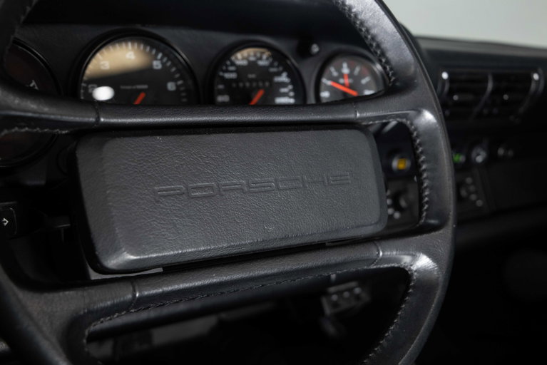 Porsche 964 Carrera 4