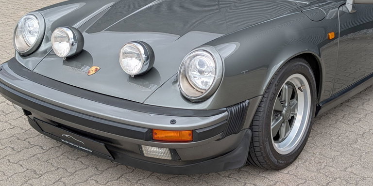 Porsche 911 Carrera 3.2
