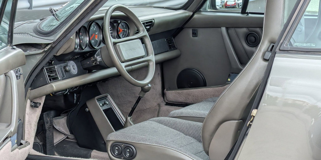 Porsche 911 Carrera 3.2