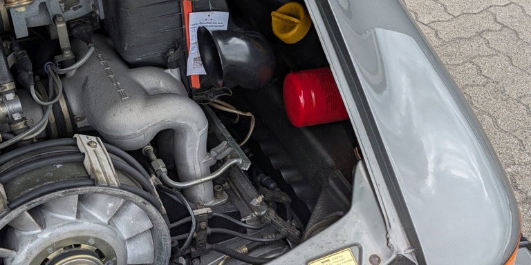 Porsche 911 Carrera 3.2