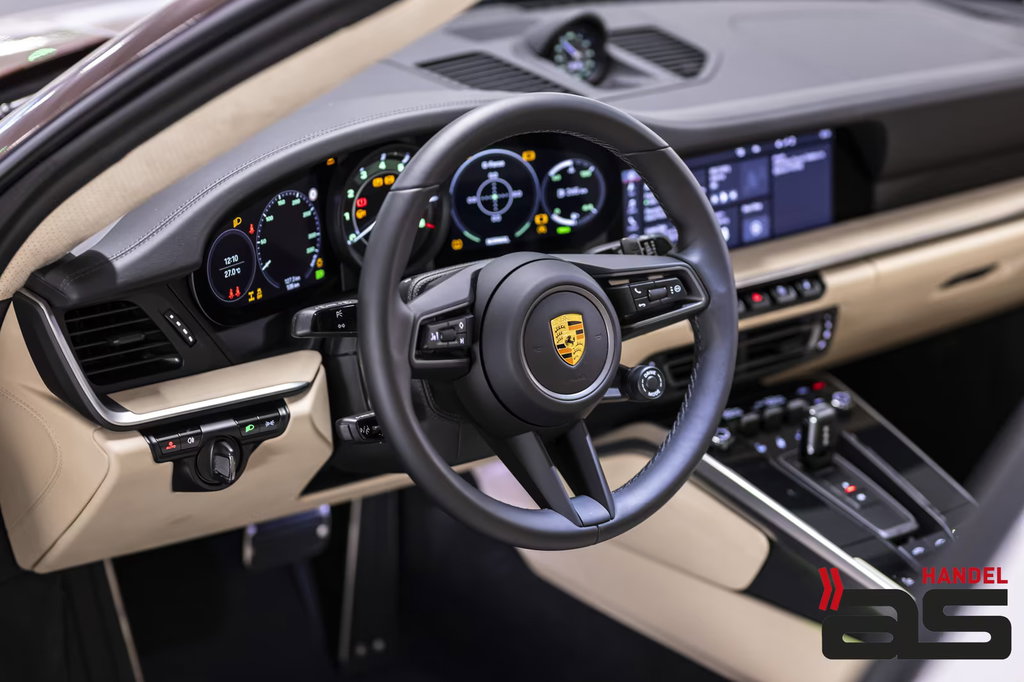 Porsche 992 Heritage Design Edition