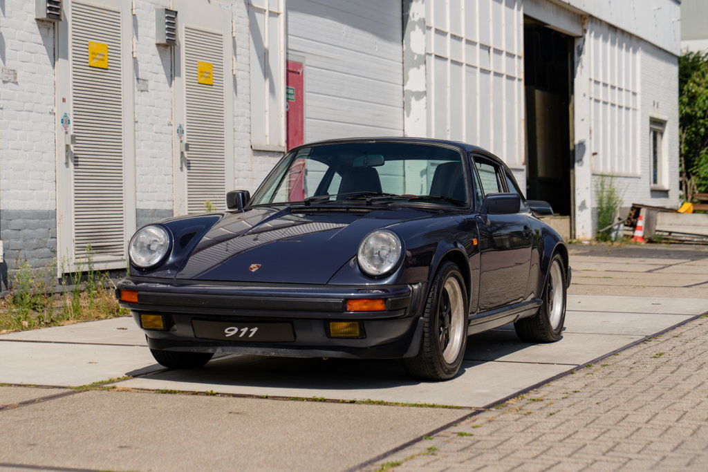 Porsche 911 Carrera 3.2