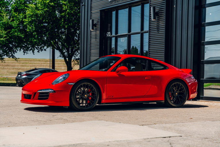 Porsche 991 Carrera GTS
