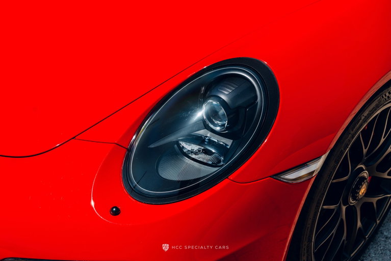 Porsche 991 Carrera GTS