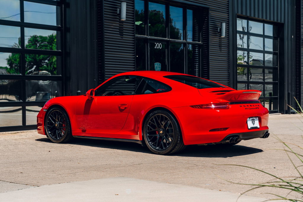 Porsche 991 Carrera GTS