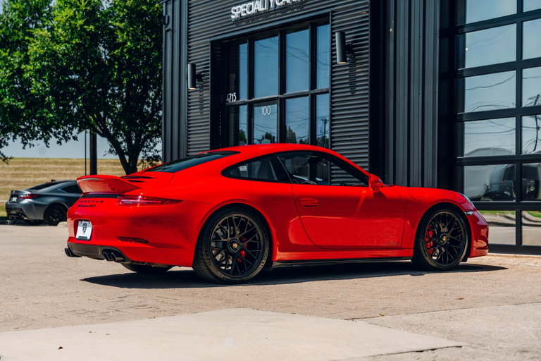 Porsche 991 Carrera GTS