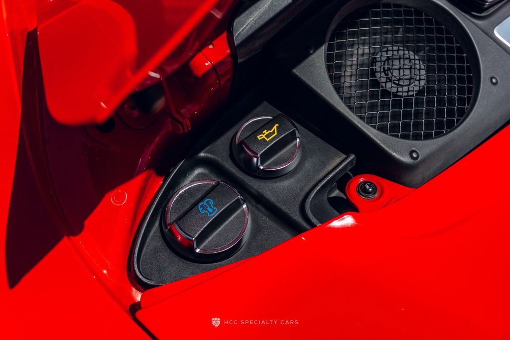 Porsche 991 Carrera GTS