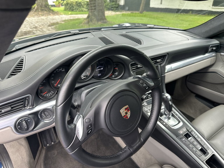 Porsche 991 Carrera 4S