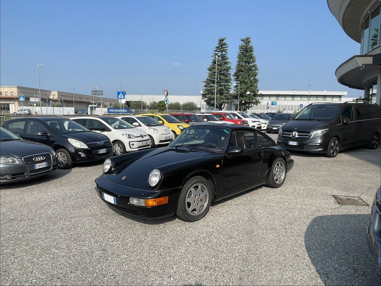 Porsche 964 Carrera 4