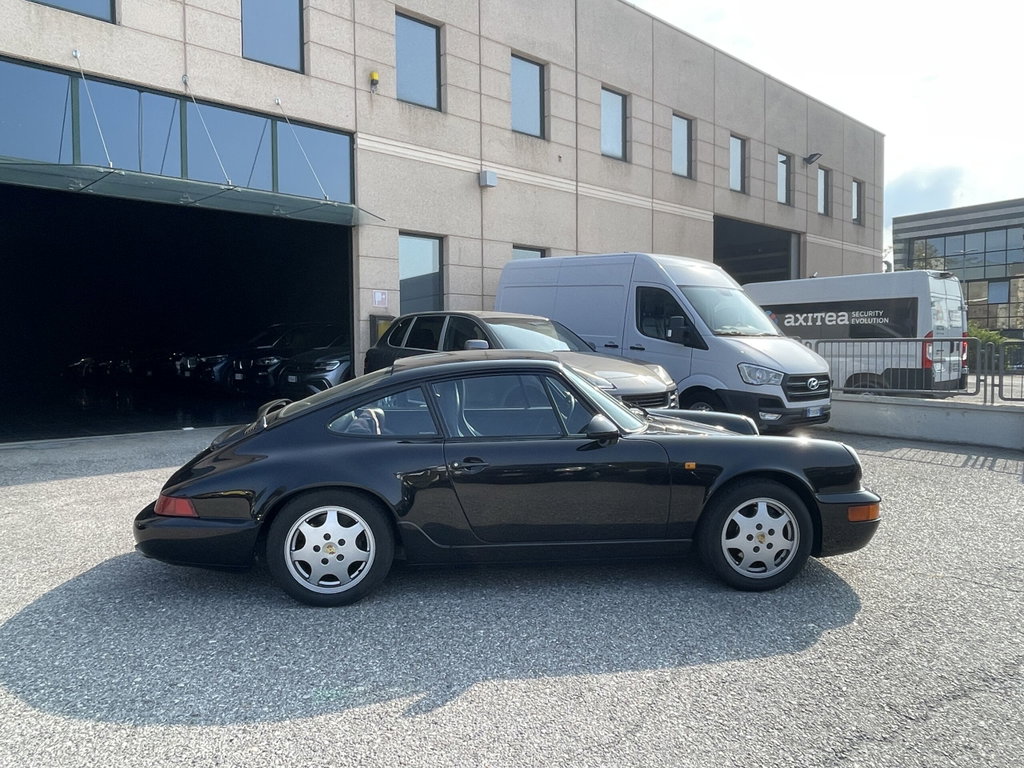Porsche 964 Carrera 4