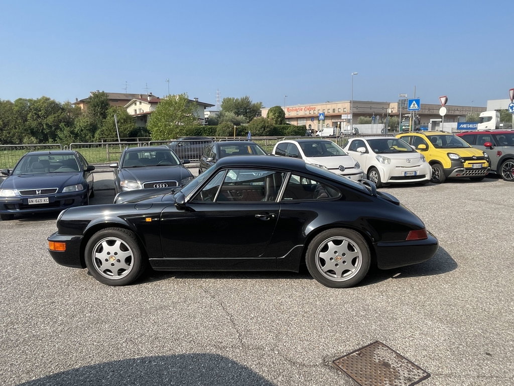 Porsche 964 Carrera 4