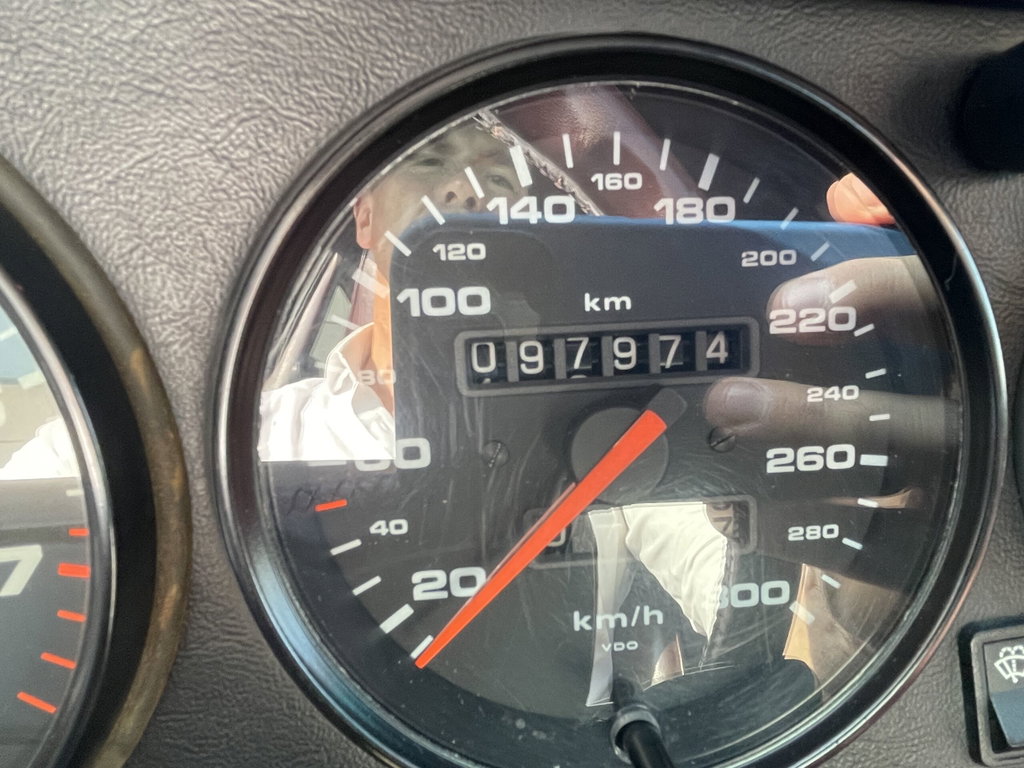 Porsche 964 Carrera 4