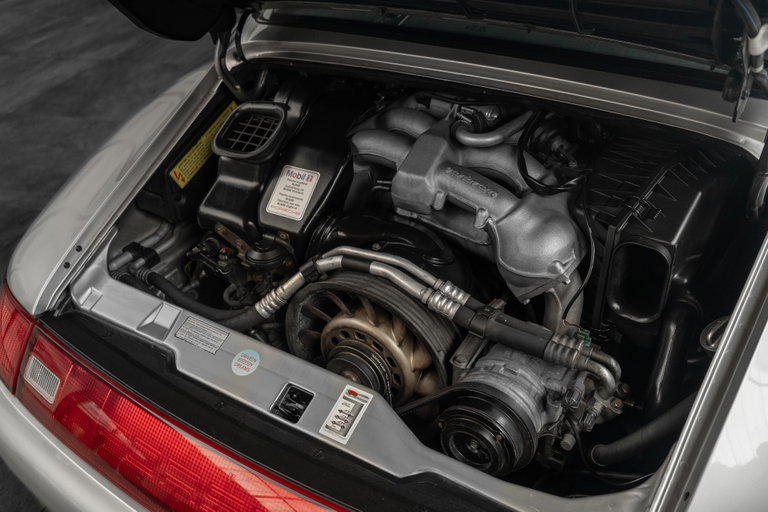 Porsche 993 Carrera 4S