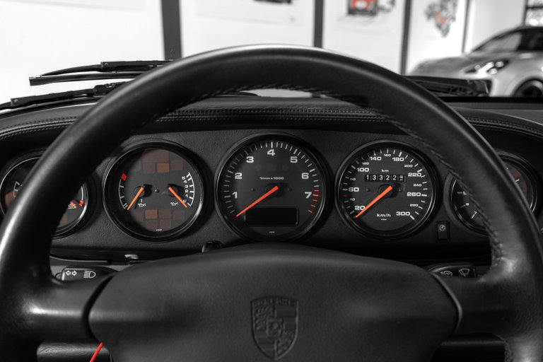 Porsche 993 Carrera 4S
