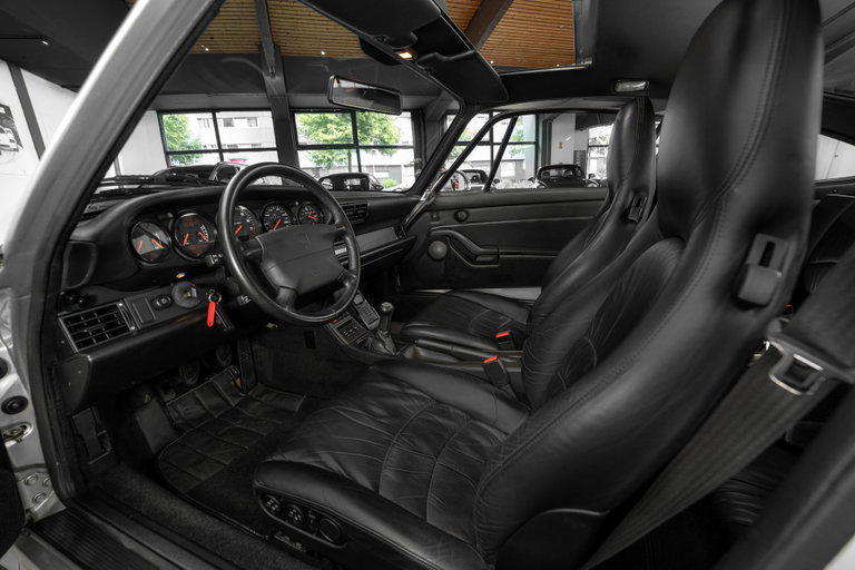 Porsche 993 Carrera 4S