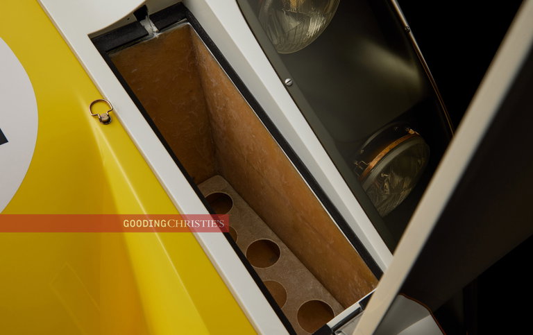 Porsche 907