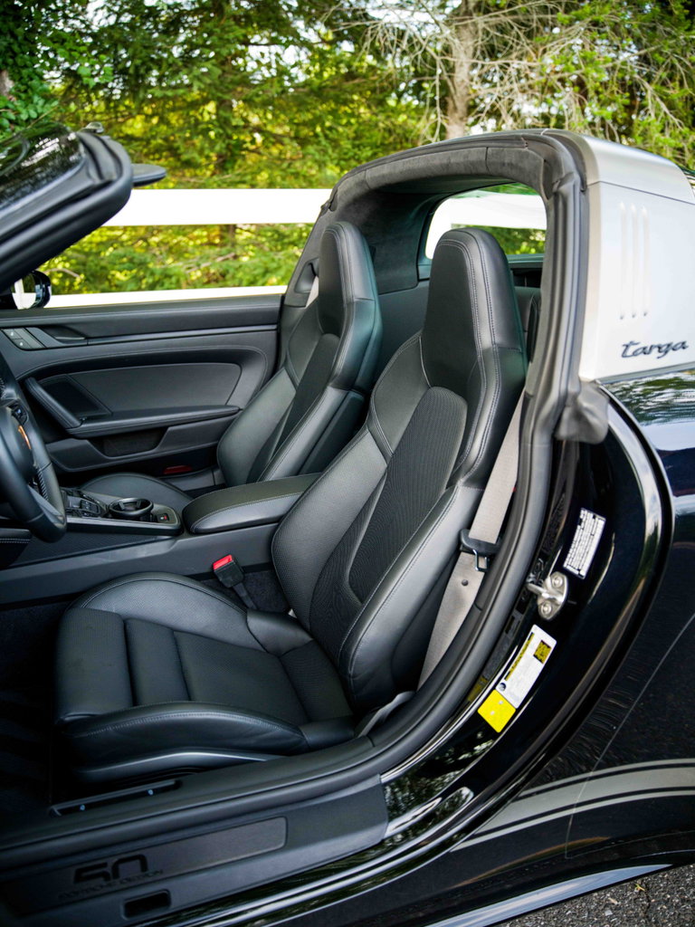 Porsche 992 Edition 50 Jahre Porsche Design